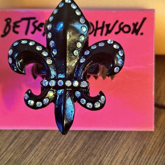 Betsey Johnson Paris Is Always Good Ring size 7.25 - Picture 1 of 7